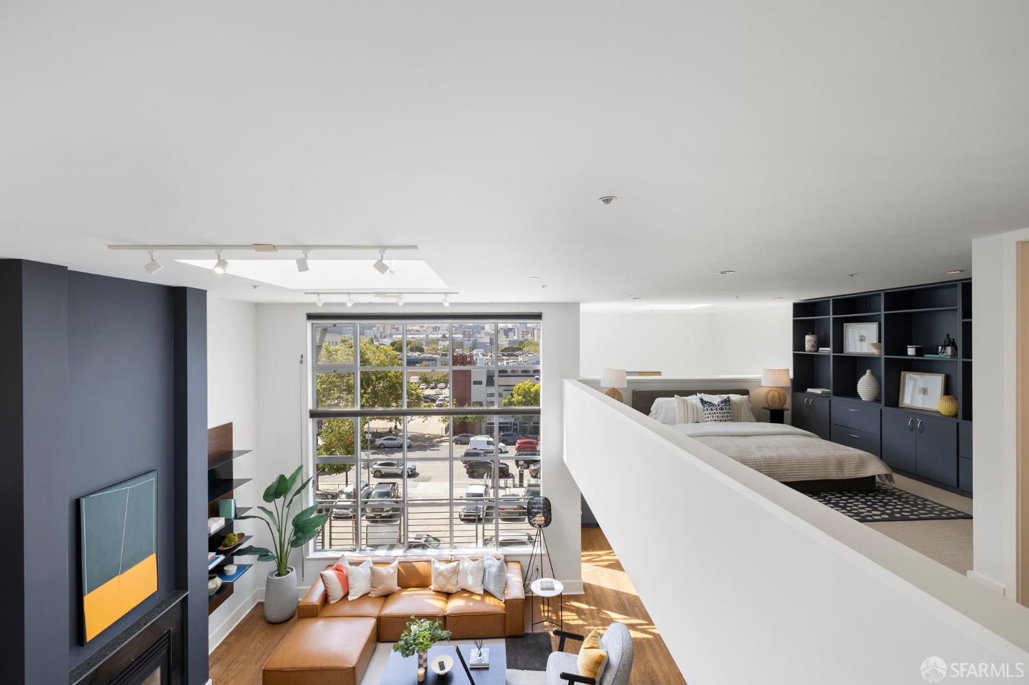 317 Harriet Street # 18