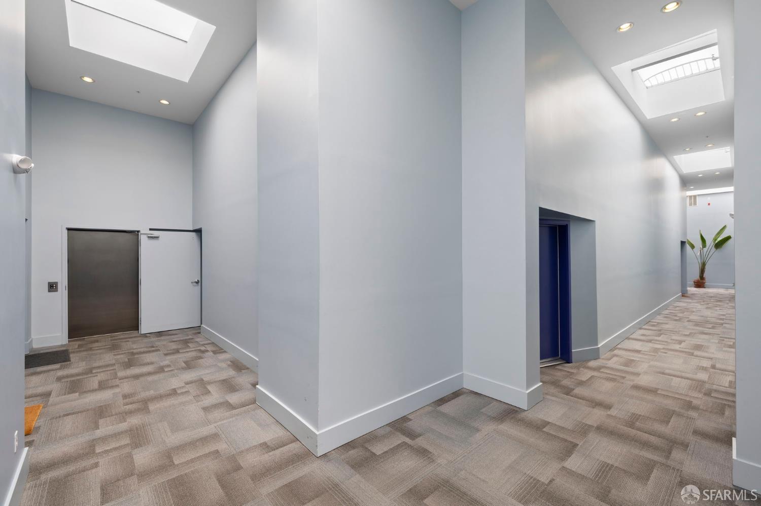 317 Harriet Street # 18