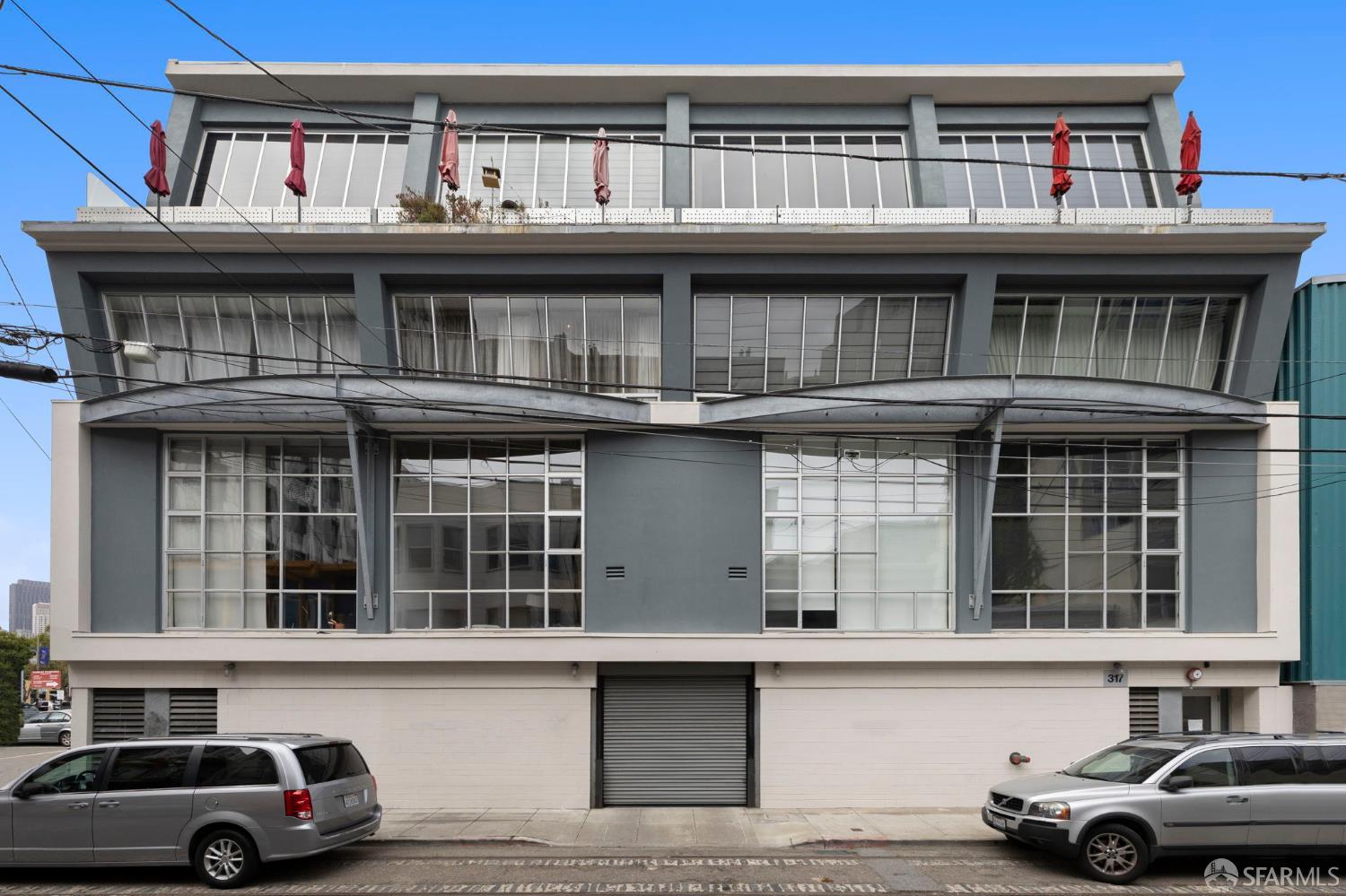 317 Harriet Street # 18