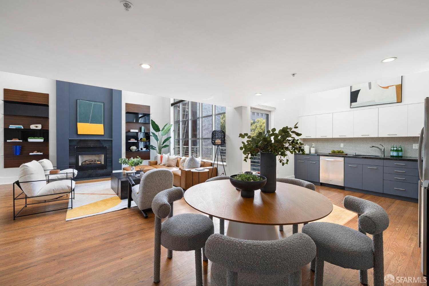 317 Harriet Street # 18