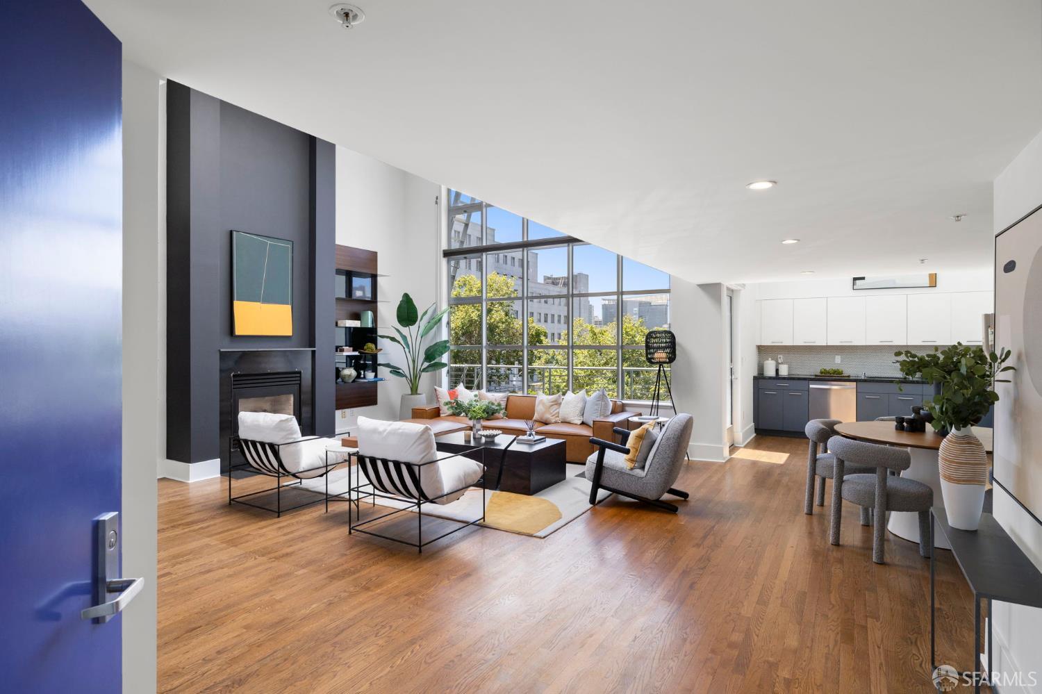 317 Harriet Street # 18