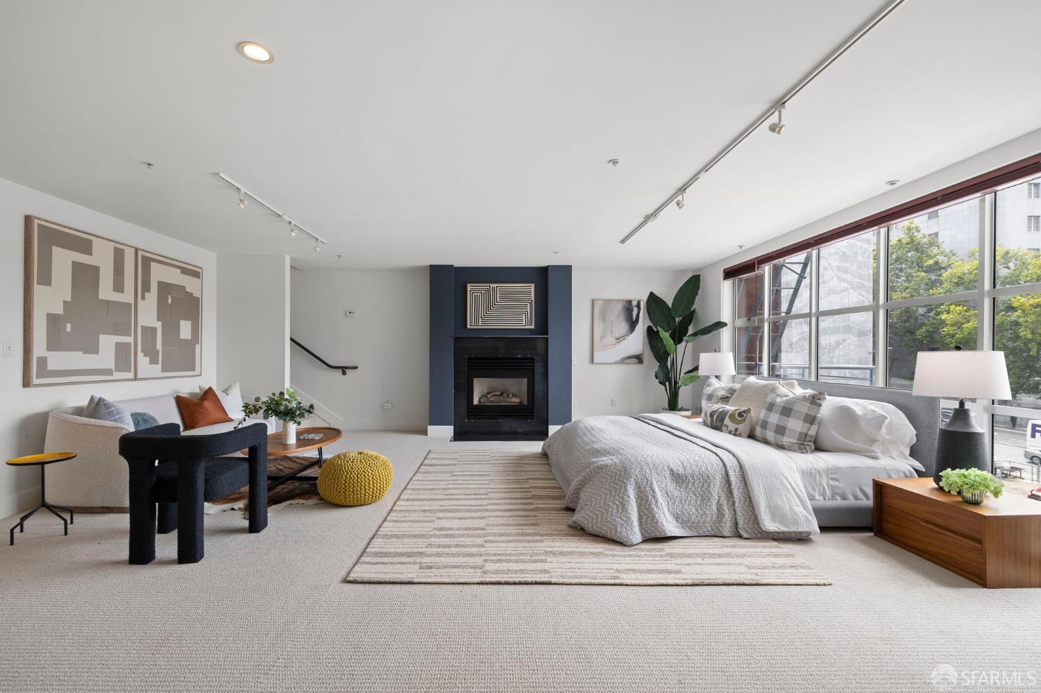 317 Harriet Street # 18