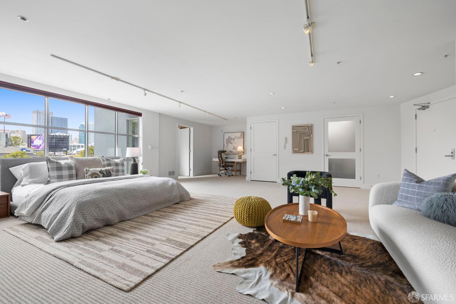 317 Harriet Street # 18