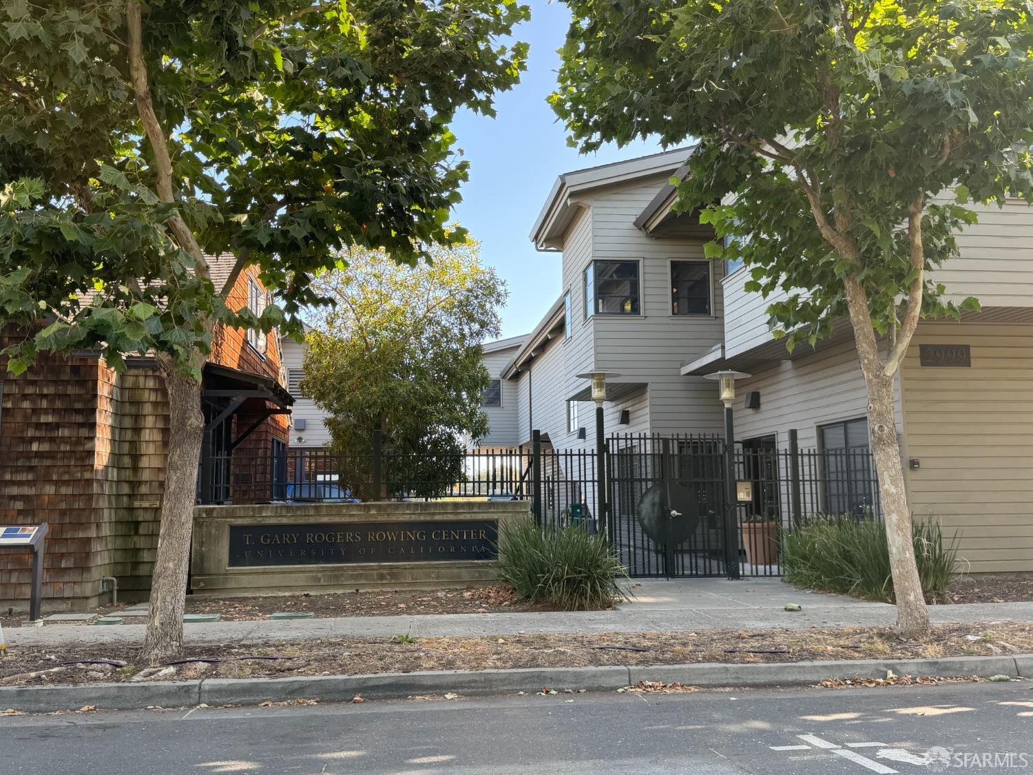 3030 Ford Street