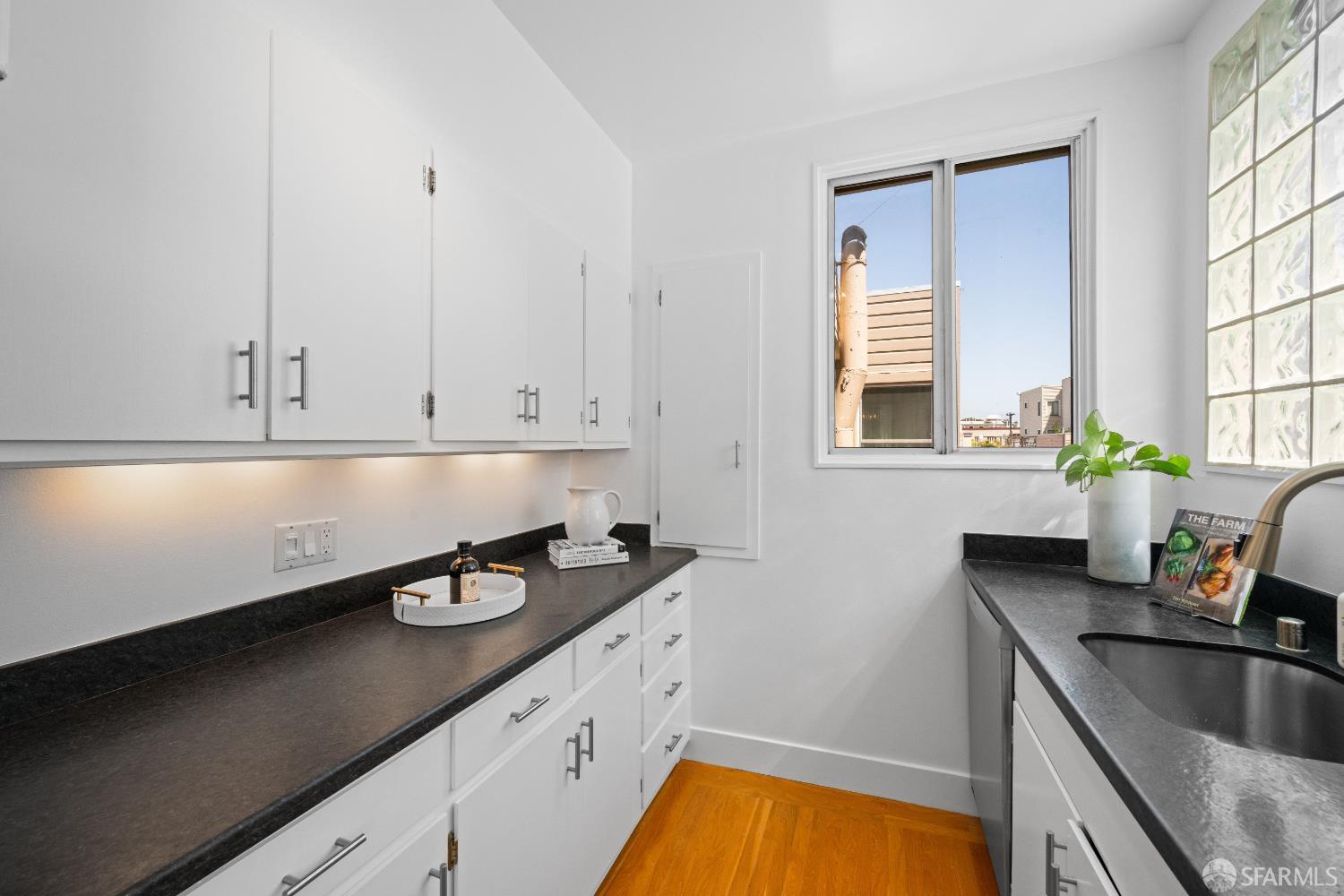 1624 Filbert Street # 3