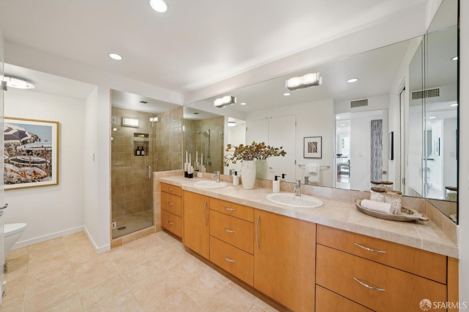 1333 Jones Street # 406