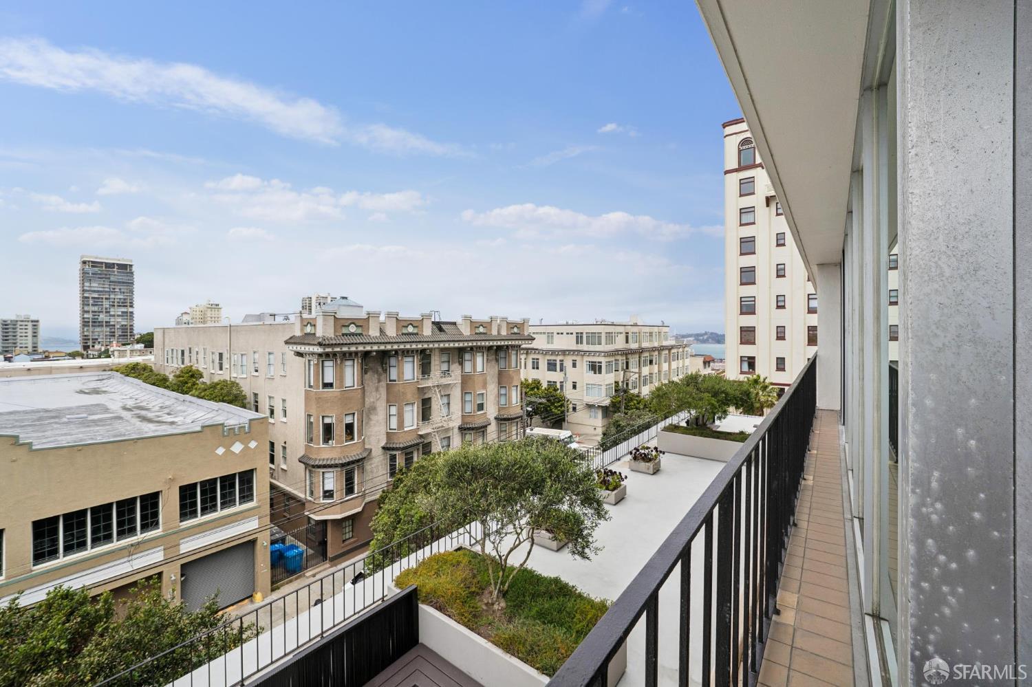 1333 Jones Street # 406
