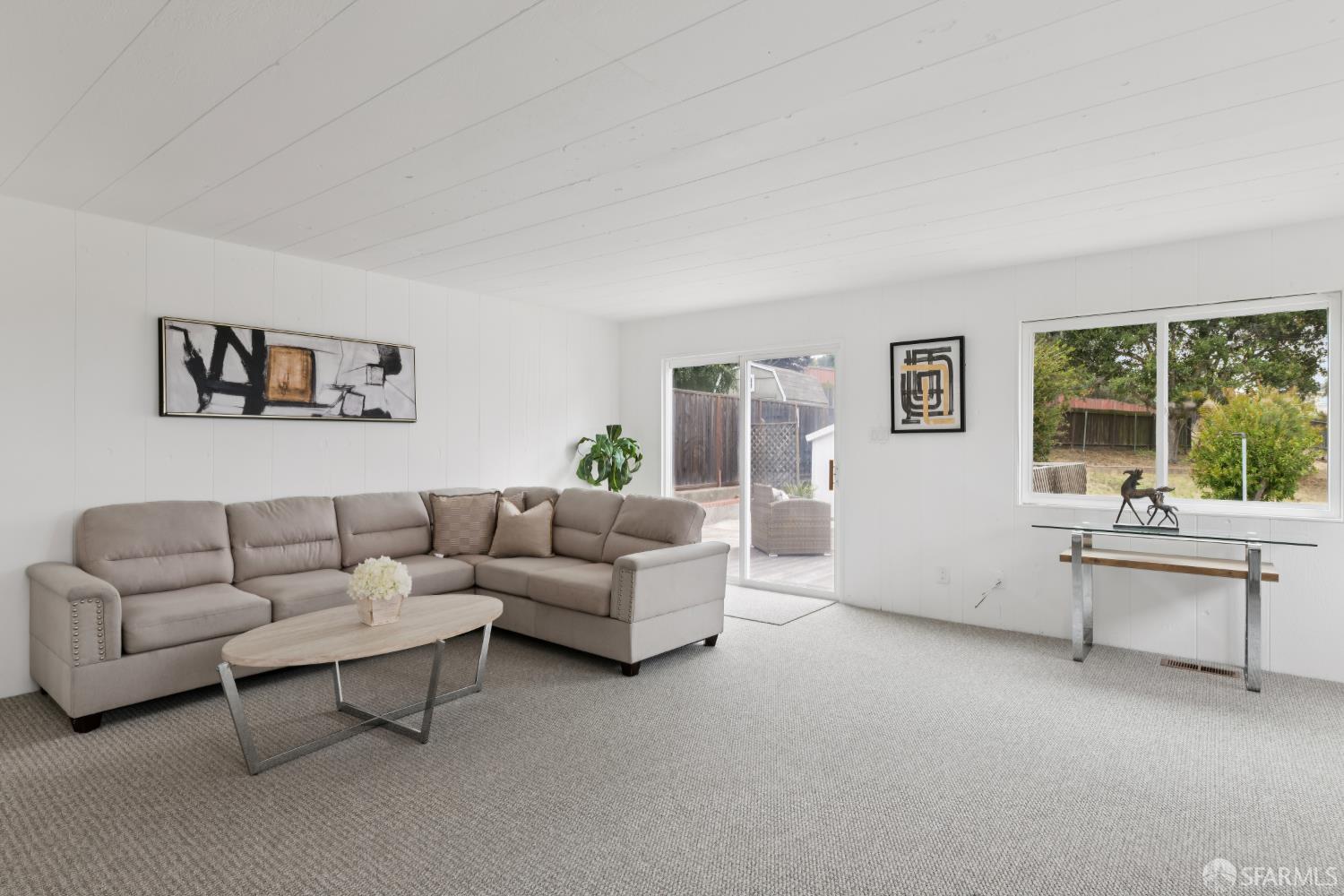 212 Lomitas Avenue