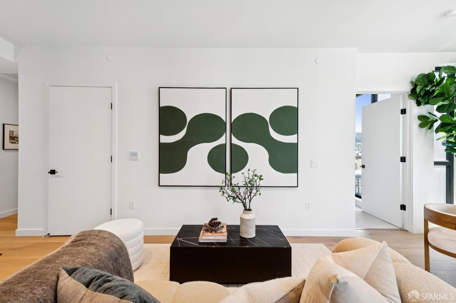 988 Harrison Street Unit: CJ7