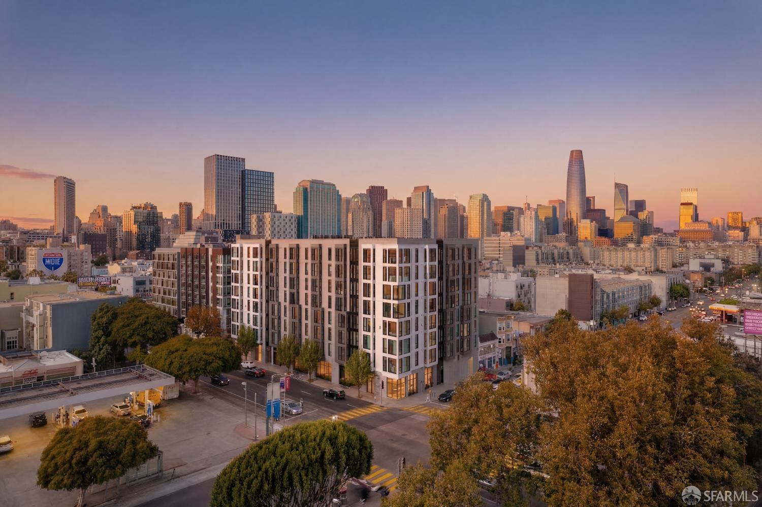 395 6th Street Unit: ST1