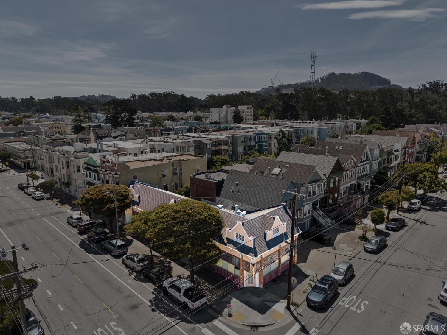 700 10th Avenue
