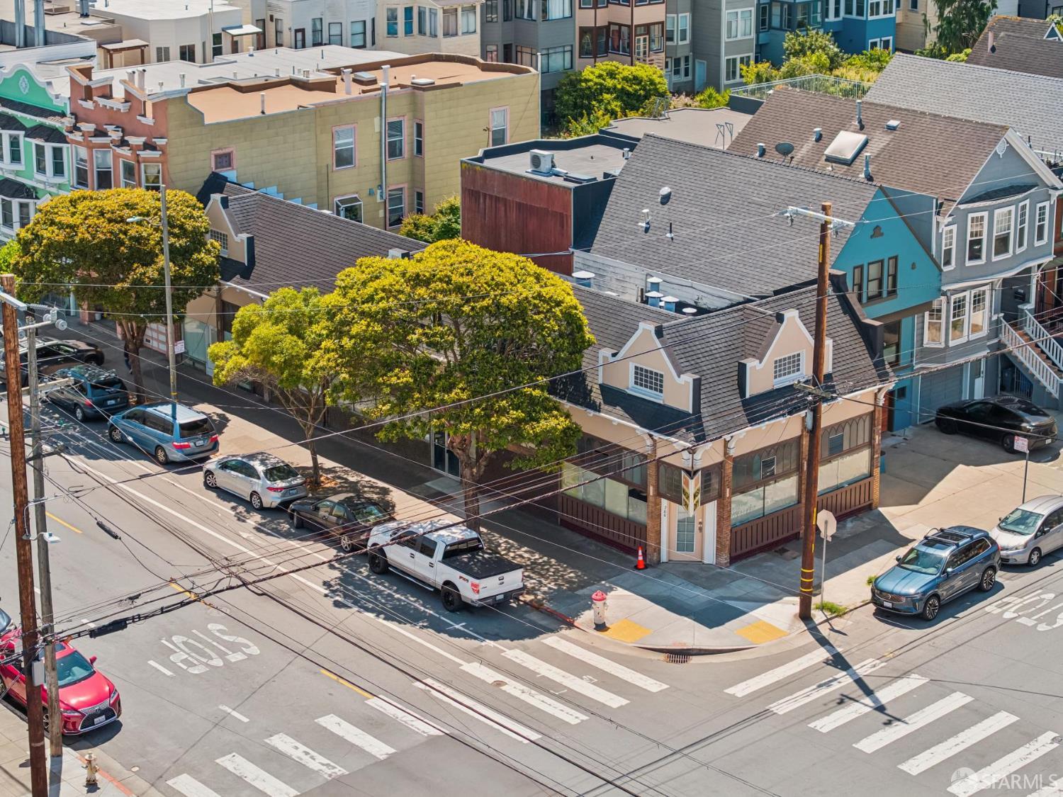 700 10th Avenue