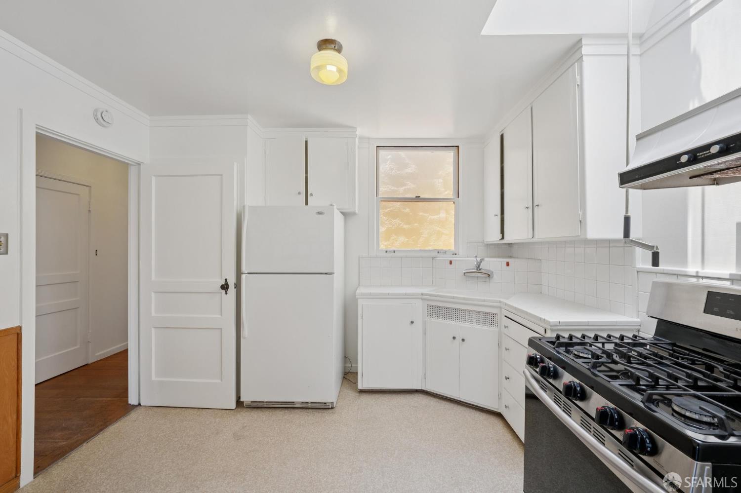 31 Middlefield Drive