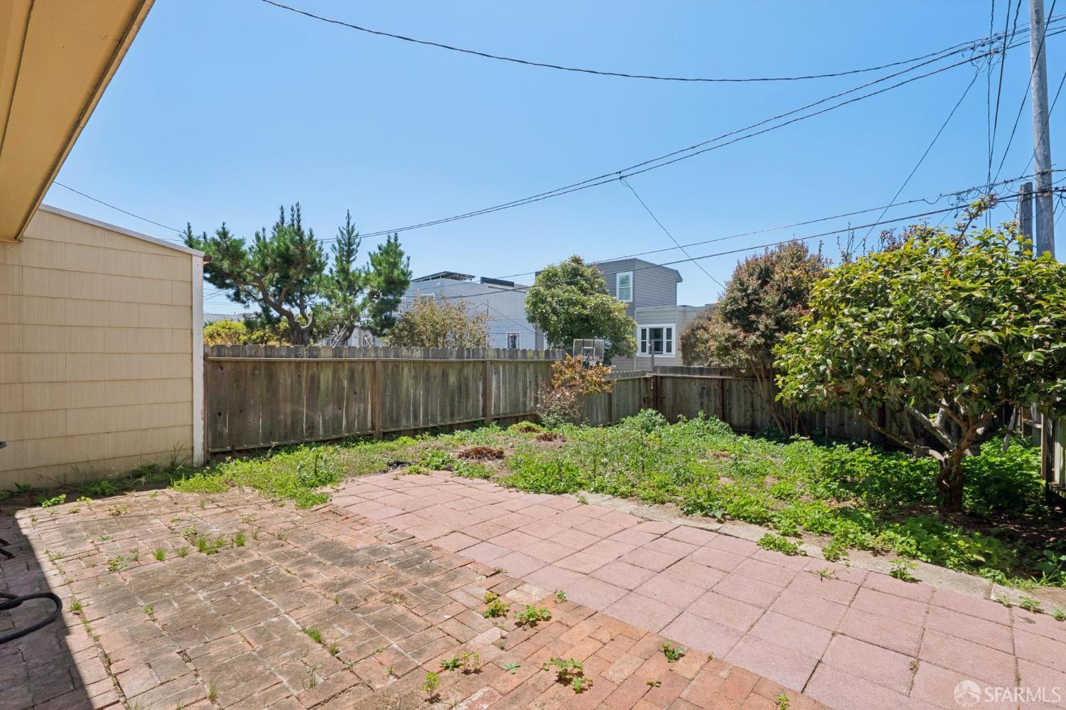 31 Middlefield Drive