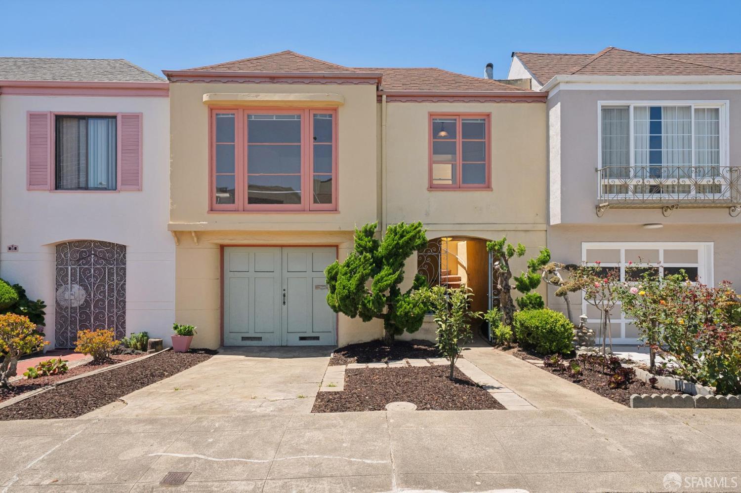 31 Middlefield Drive