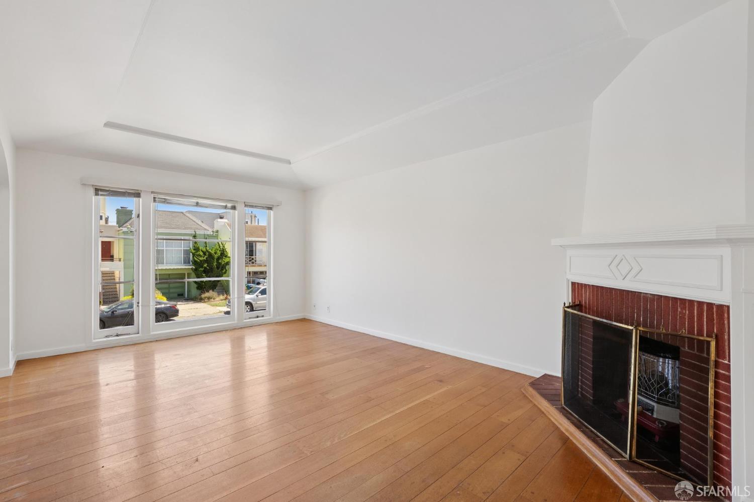 31 Middlefield Drive