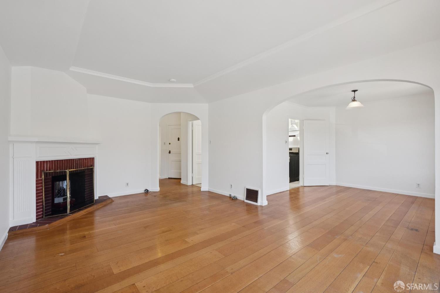 31 Middlefield Drive