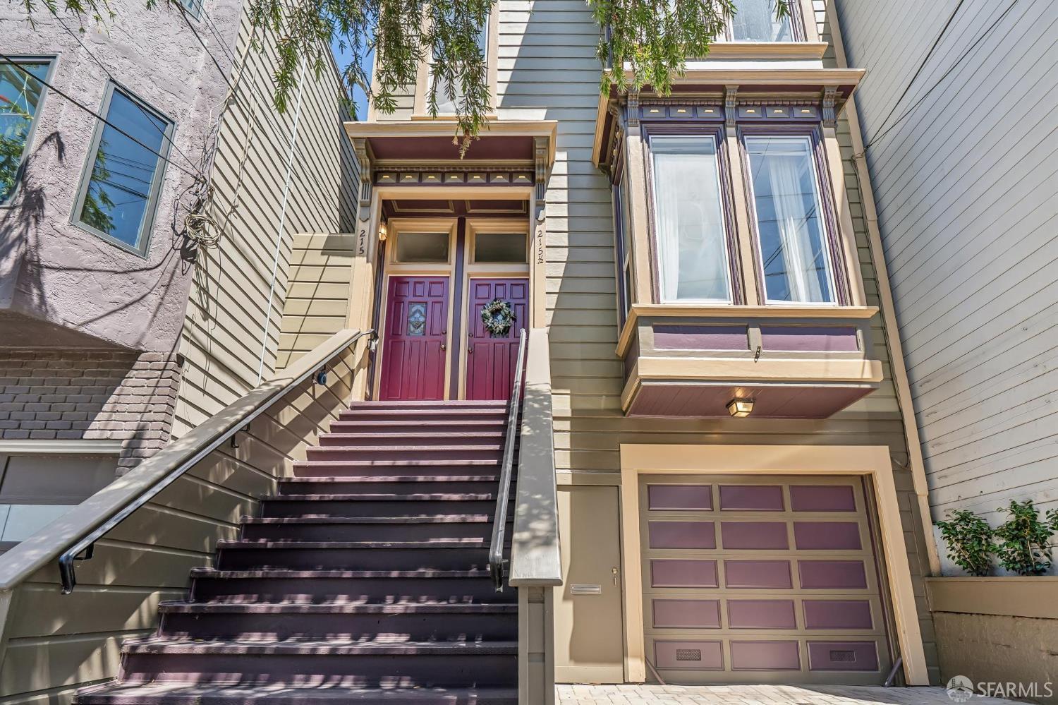 215 Arkansas Street