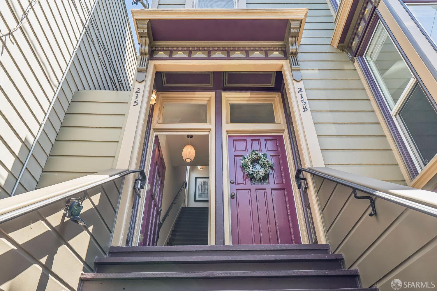 215 Arkansas Street