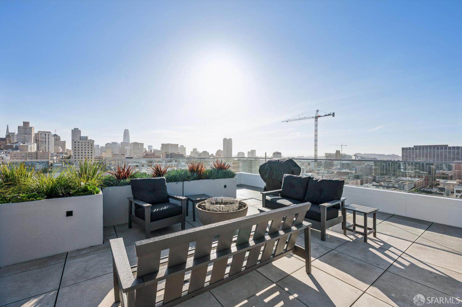 1545 Pine Street # 409
