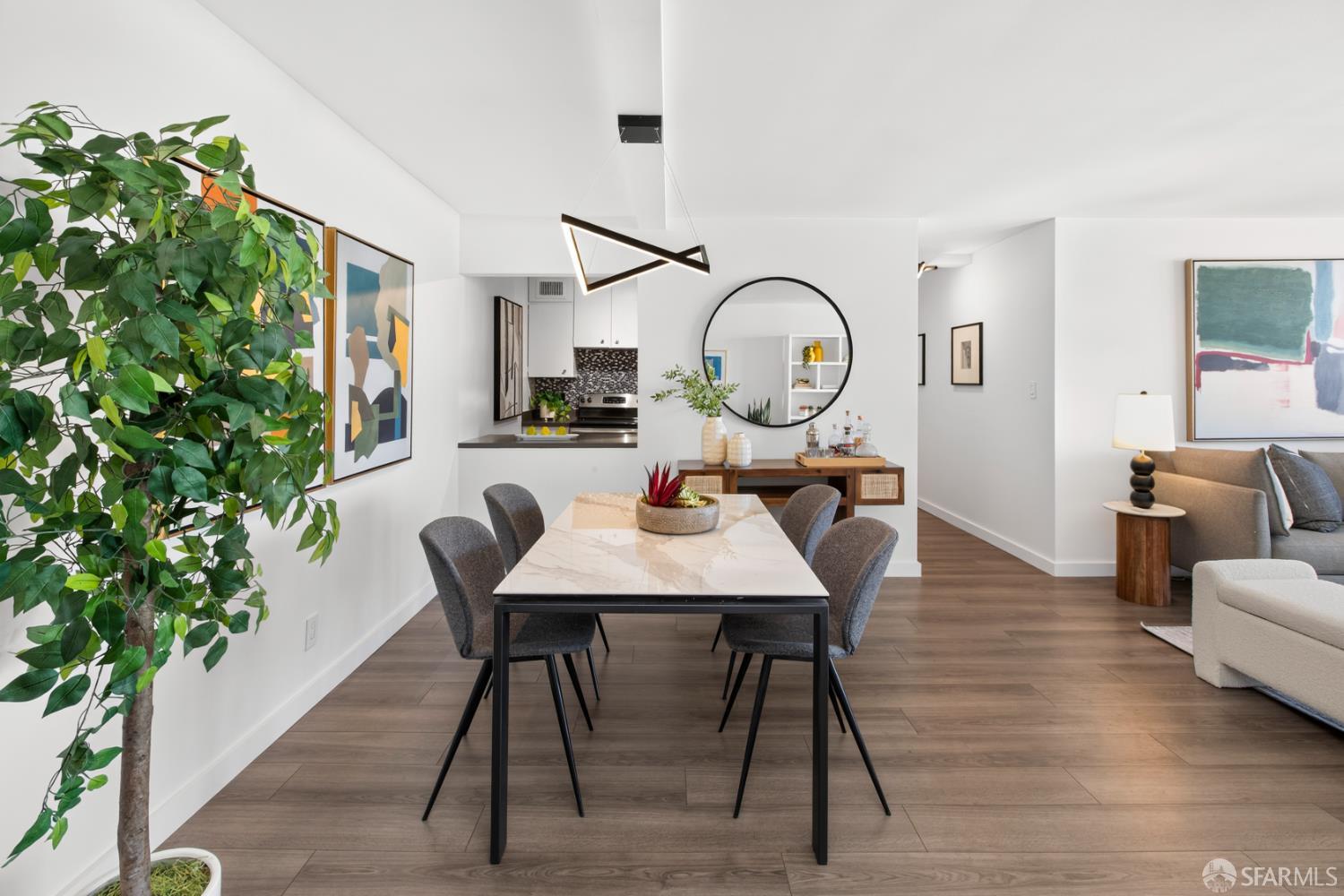 2040 Franklin Street # 1004