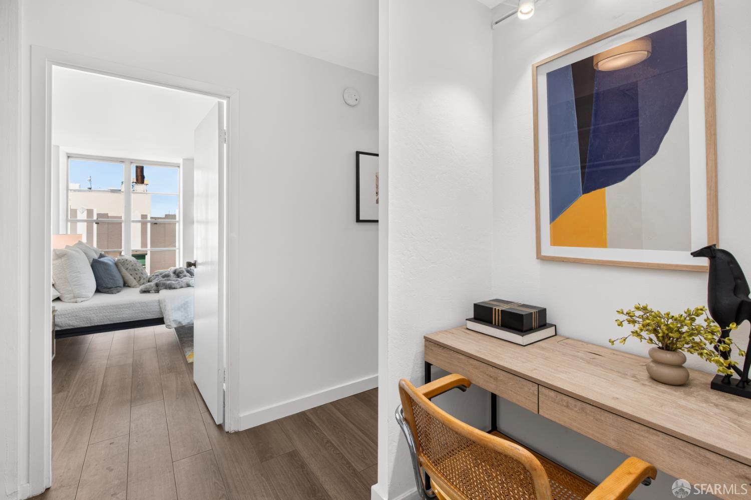 2040 Franklin Street # 1004
