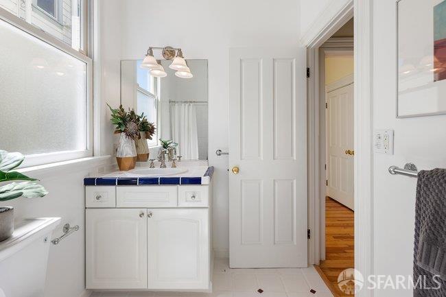 1150-1150A Haight Street