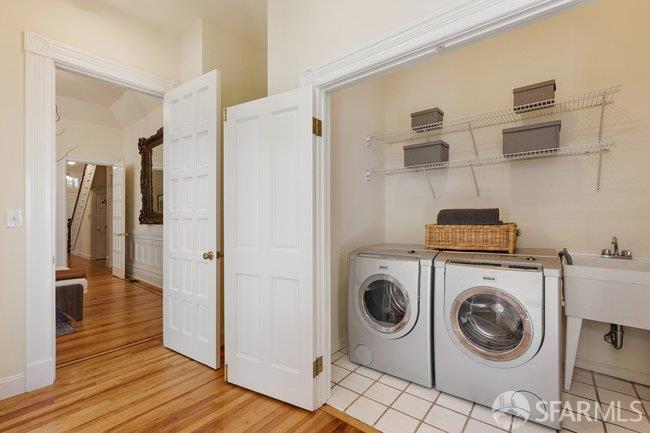 1150-1150A Haight Street