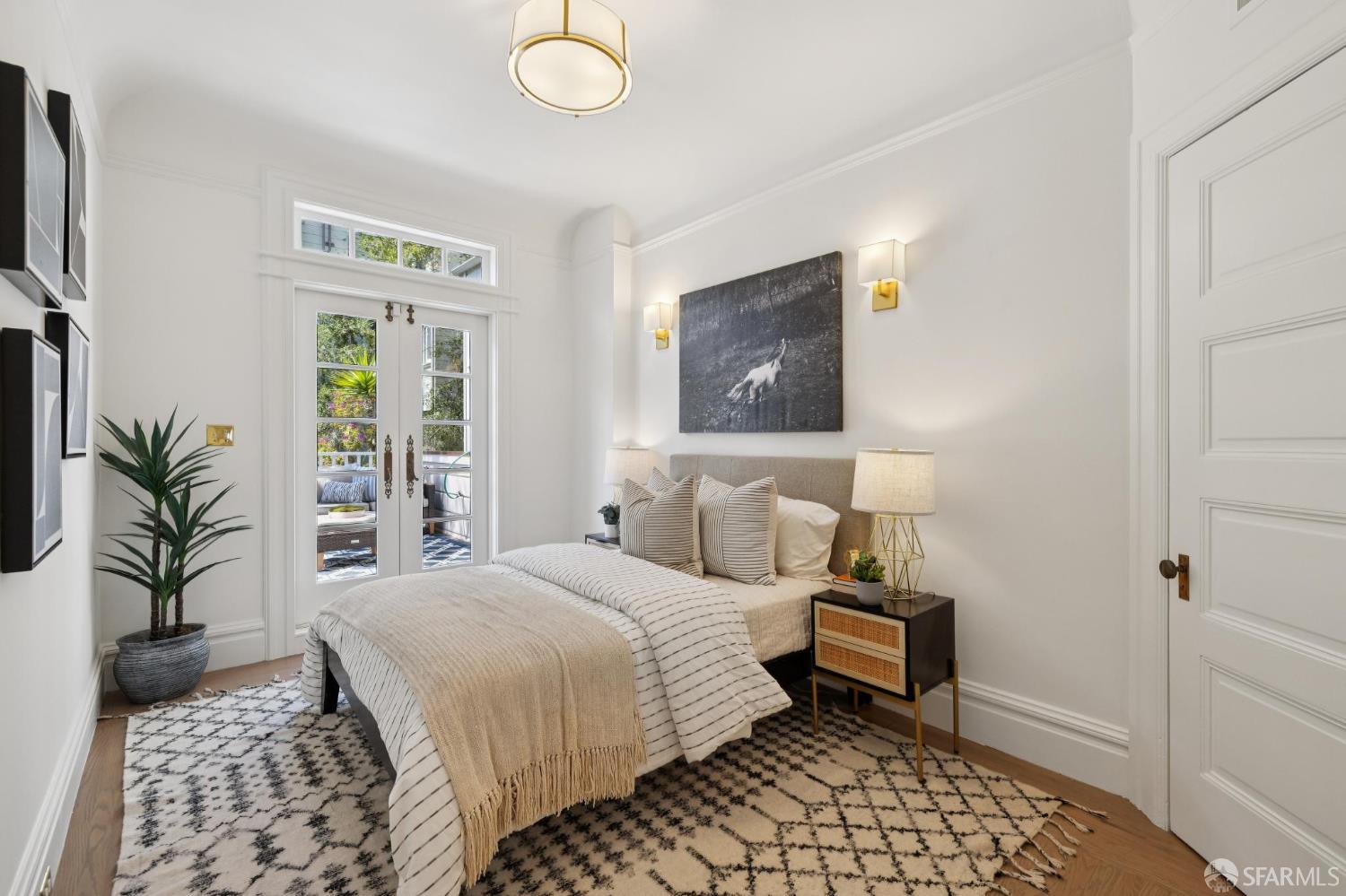 2033 Baker Street