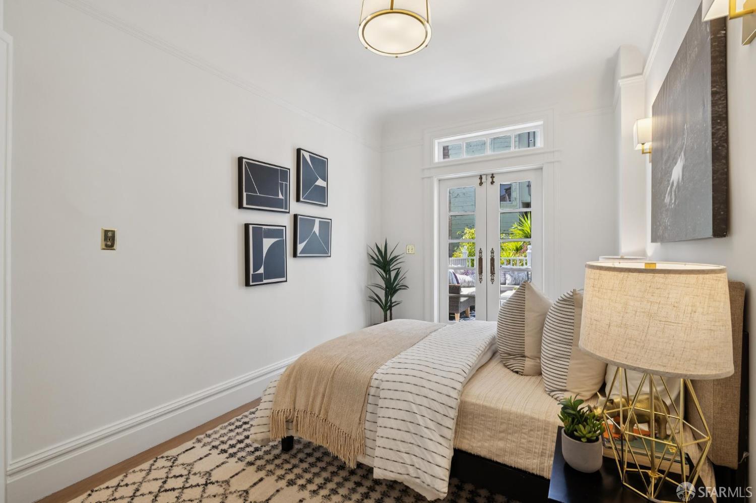 2033 Baker Street