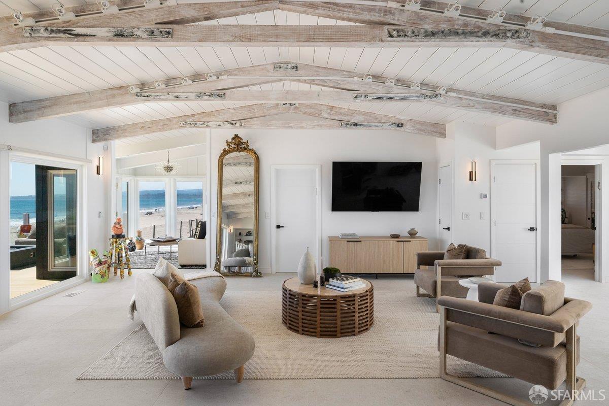 543 Beach Drive