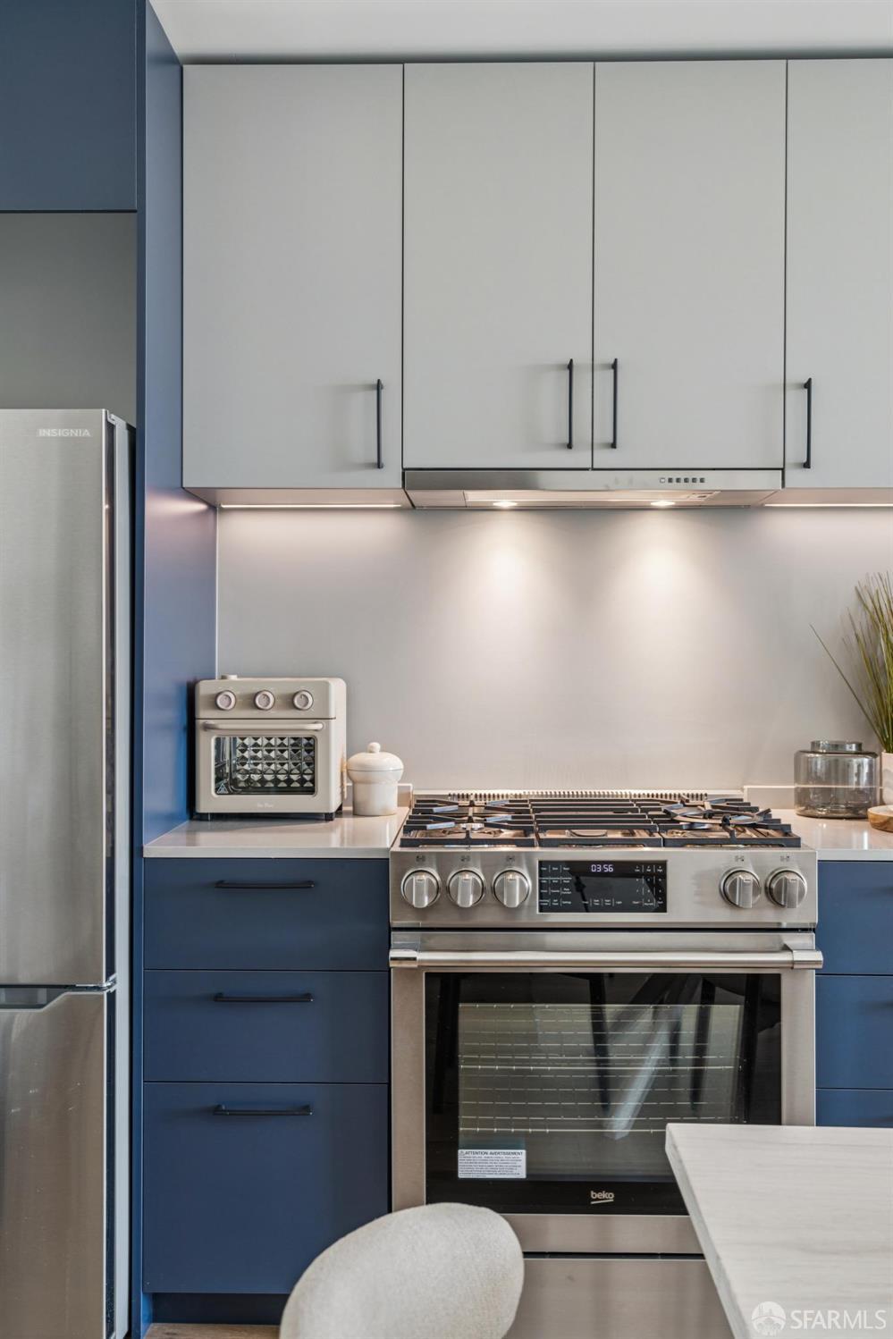 988 Harrison Street Unit: HJ8