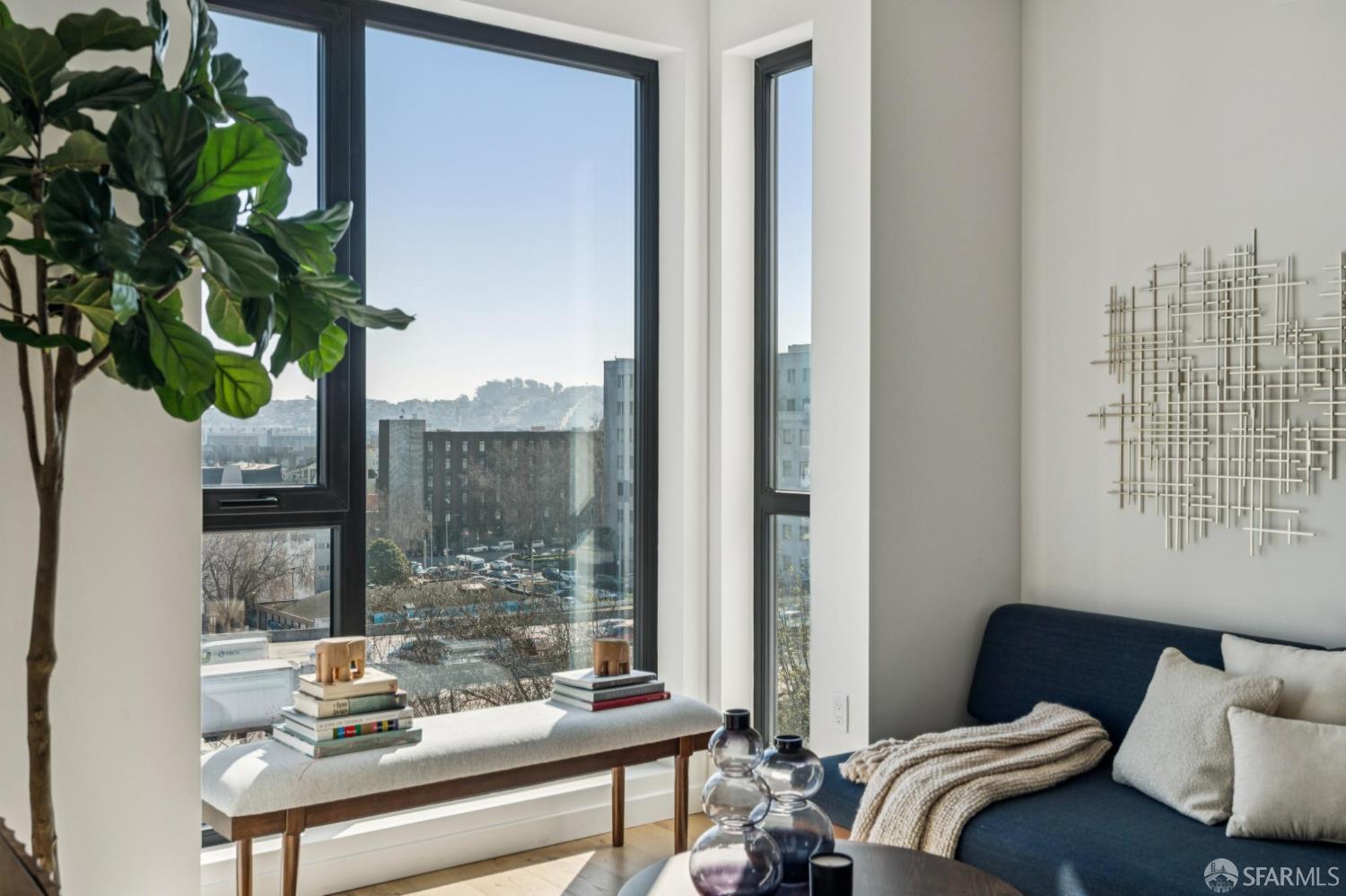 988 Harrison Street Unit: HJ8
