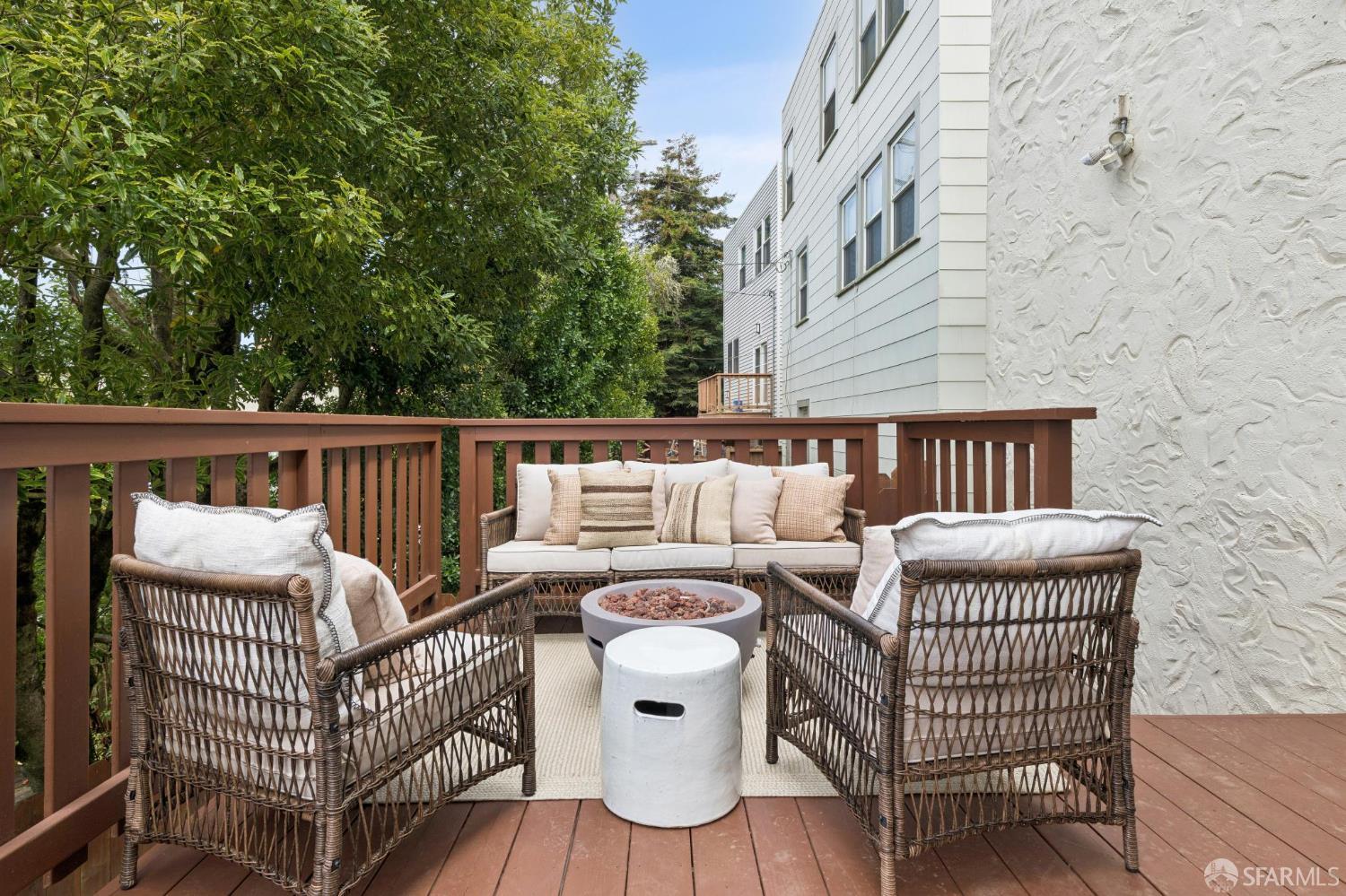 44 Rockaway Avenue
