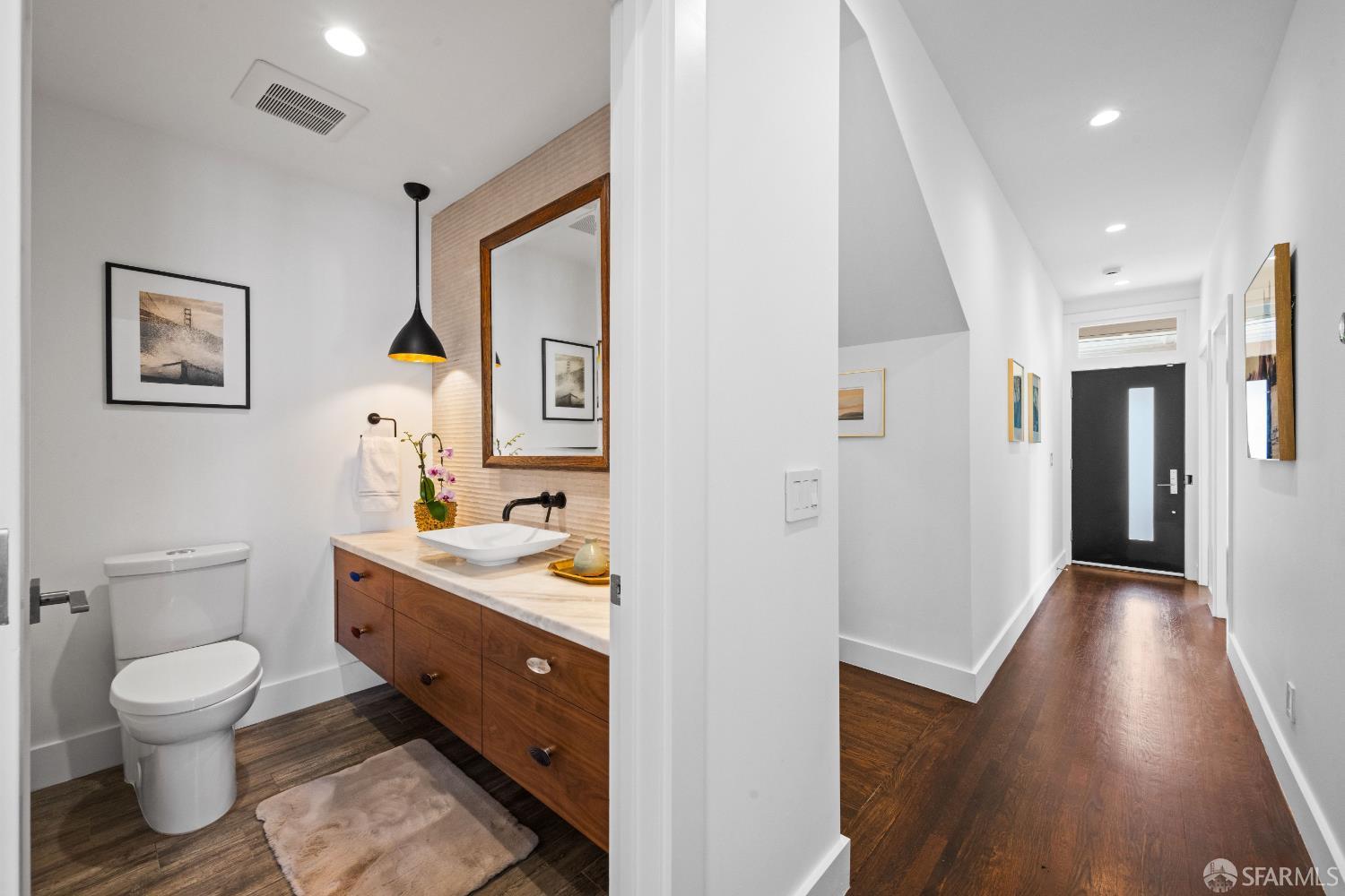 800 Arguello Boulevard