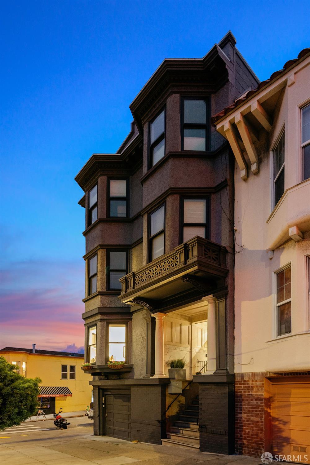 800 Arguello Boulevard