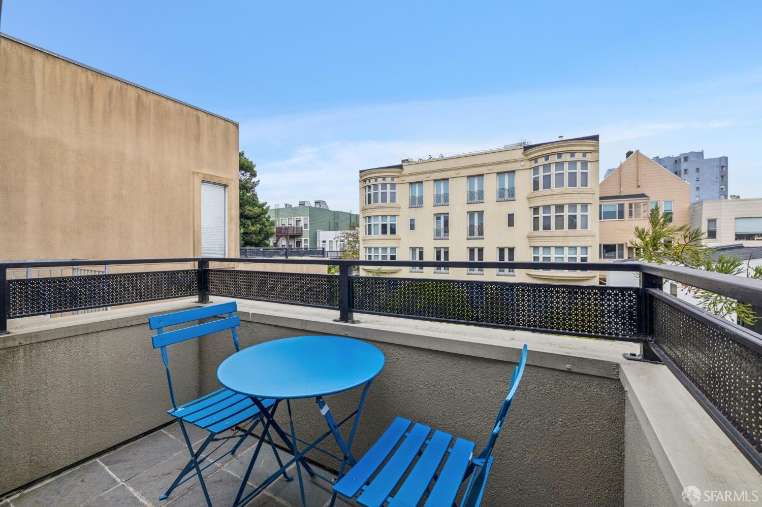 3316 California Street # 4