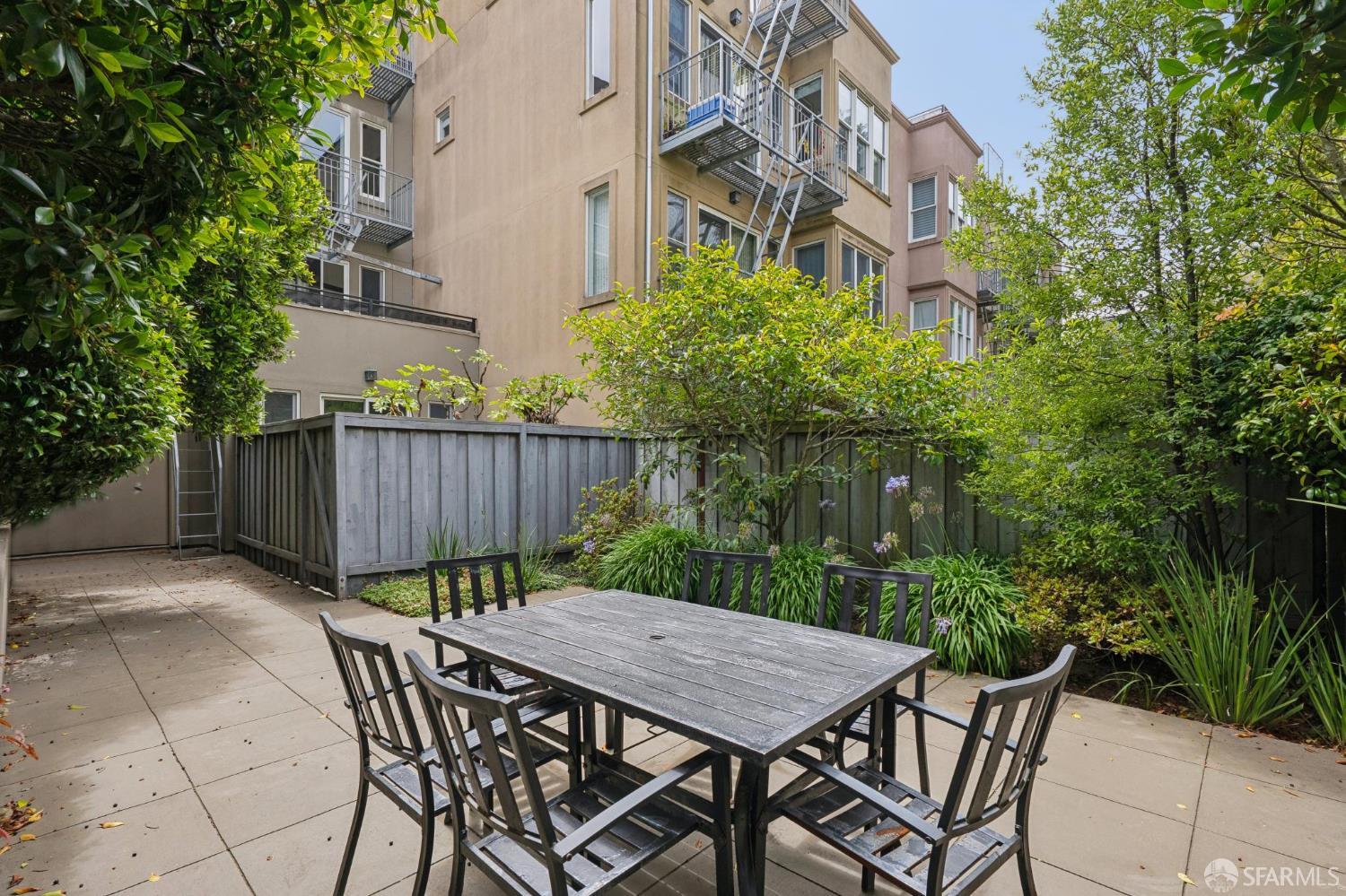 3316 California Street # 4