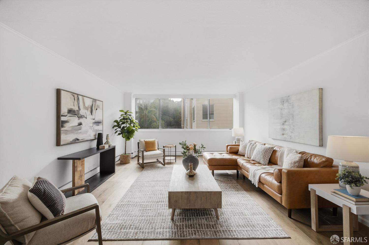 1835 Franklin Street # 402