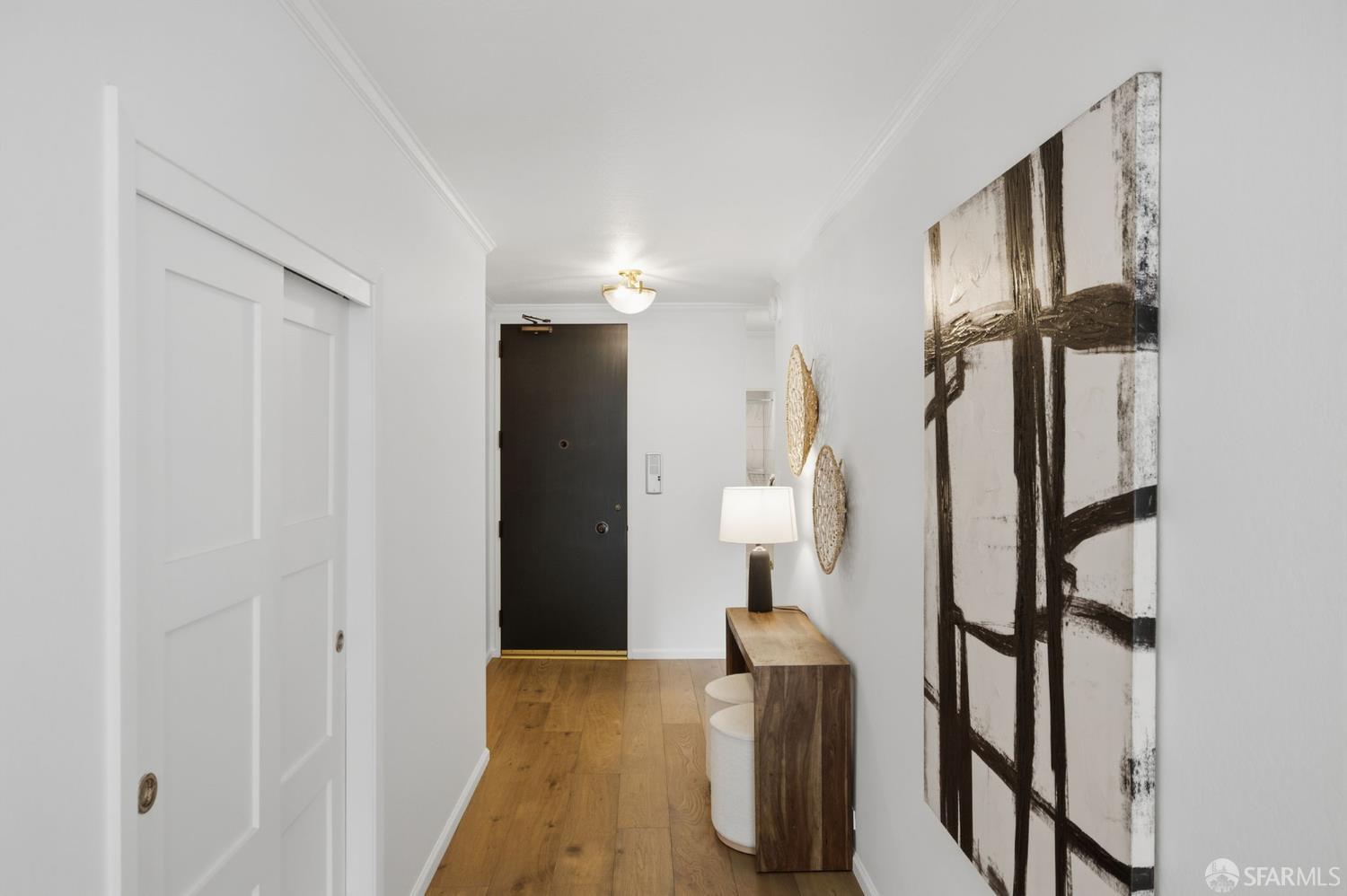 1835 Franklin Street # 402