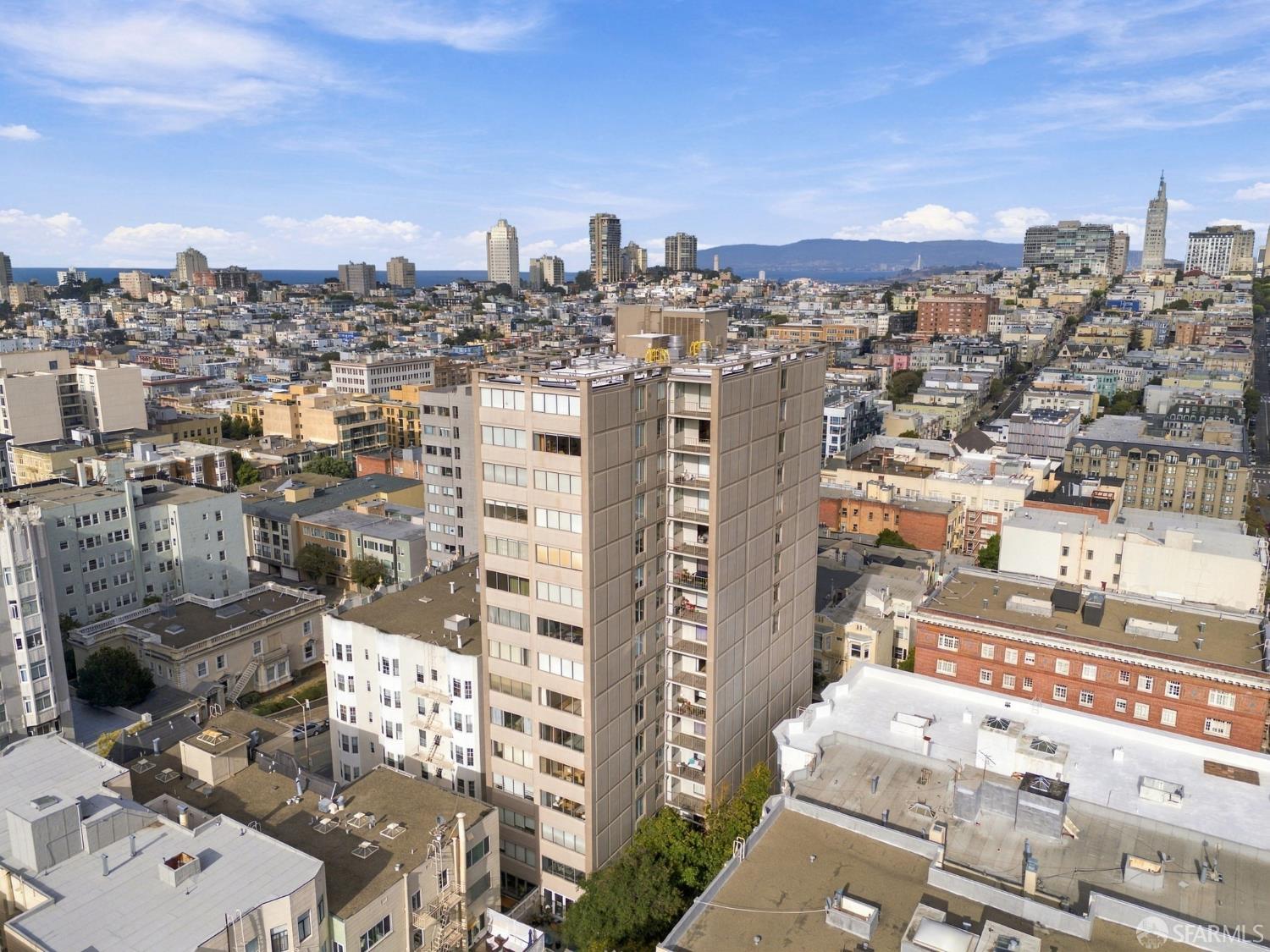 1835 Franklin Street # 402