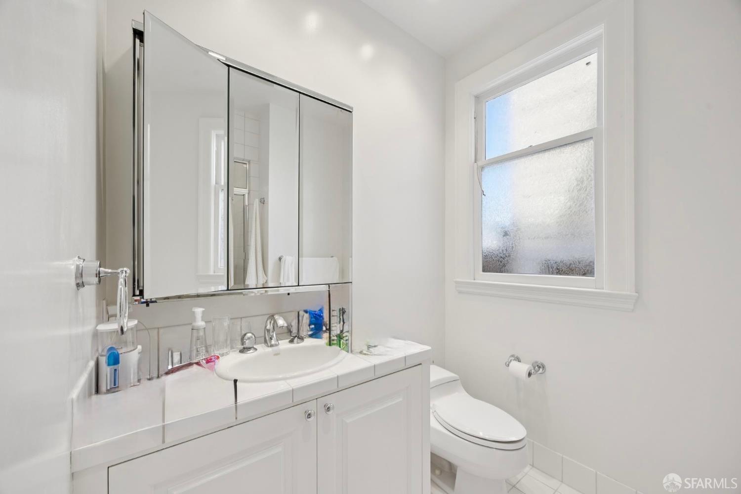 2801 Octavia Street # 4