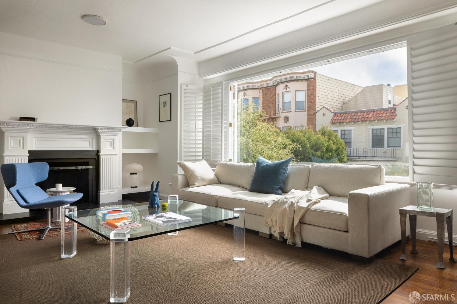 22 Retiro Way