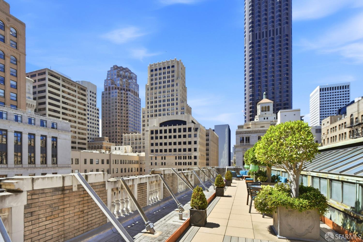 201 Sansome Street # 401
