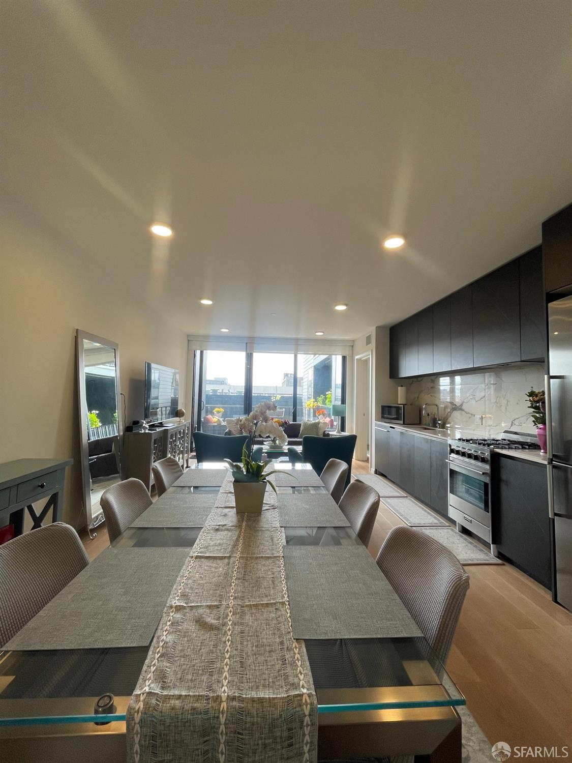 230 7th Street # 405