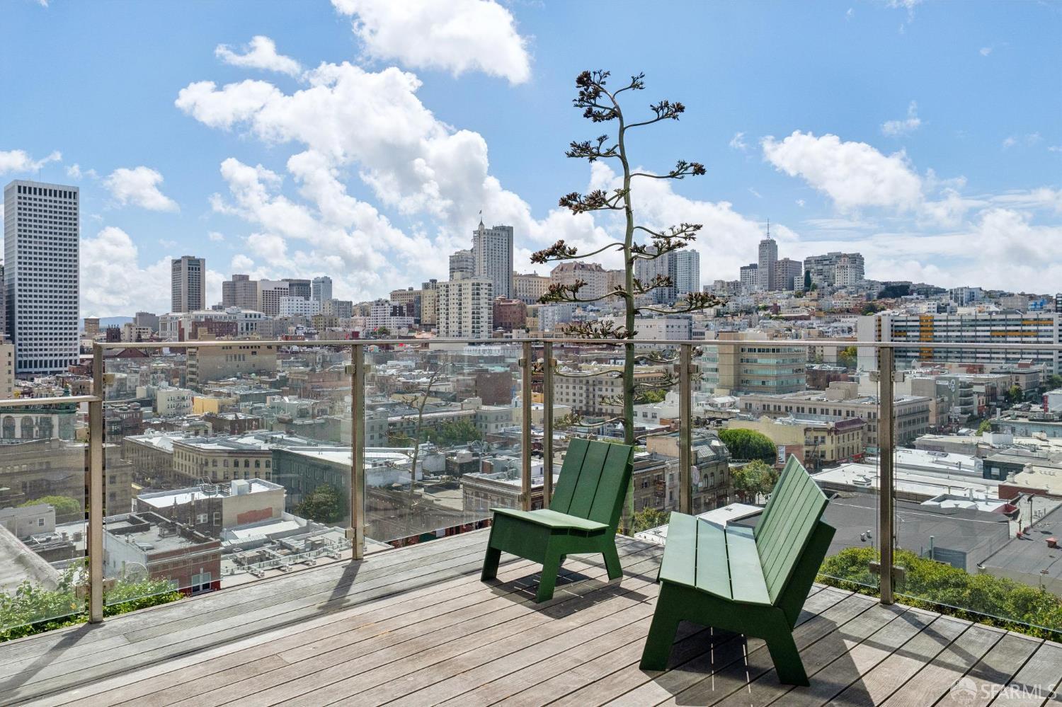 455 Vallejo Street # 204