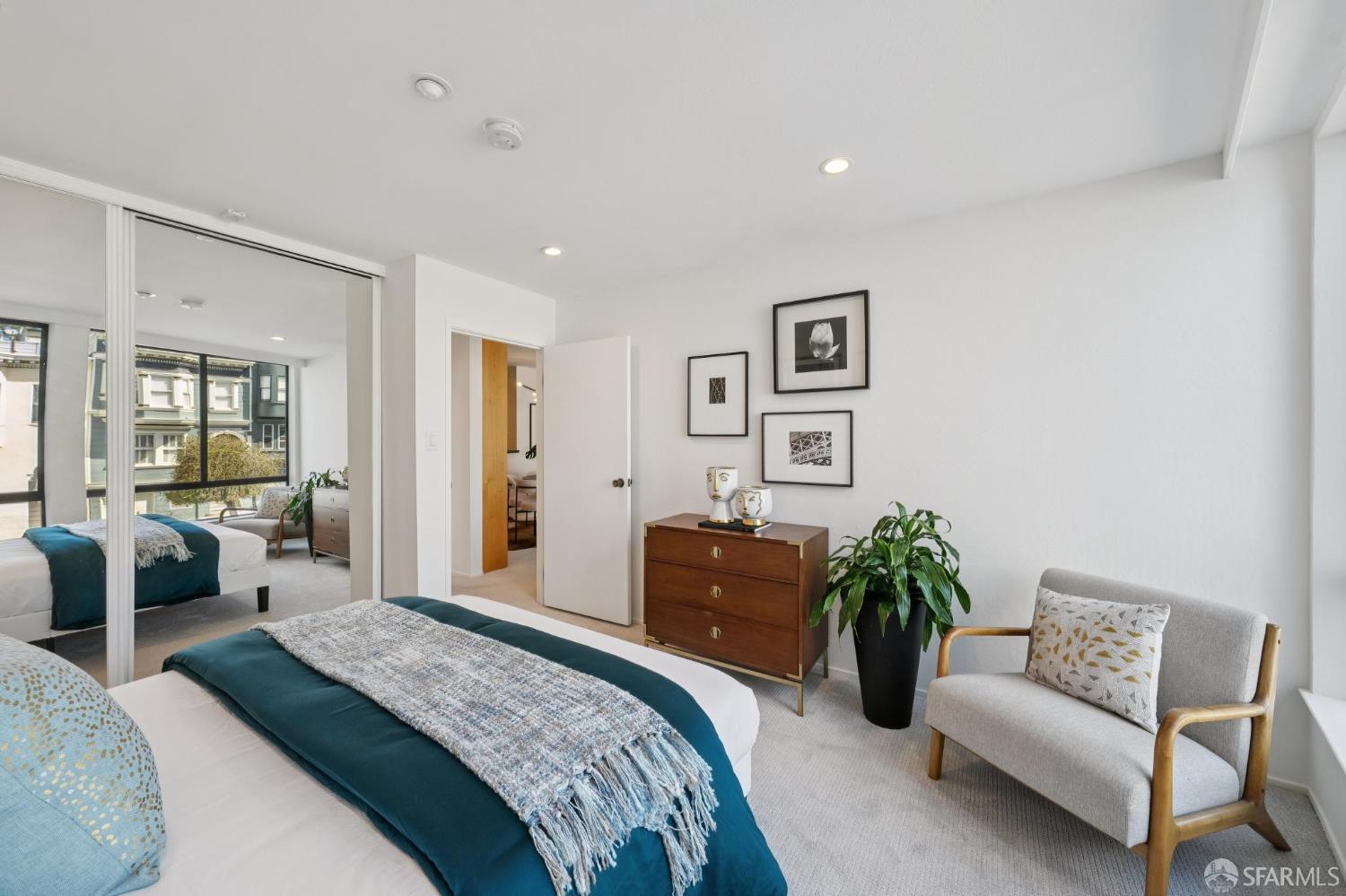455 Vallejo Street # 204