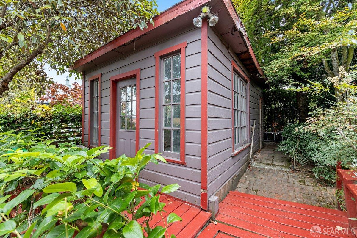 2441 Filbert Street