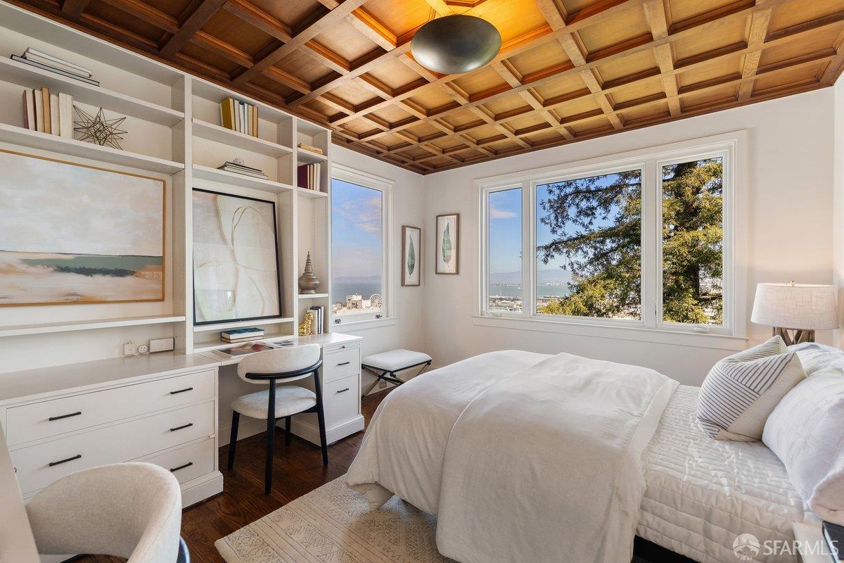 25 Montclair Terrace