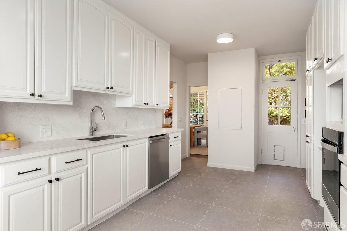 25 Montclair Terrace